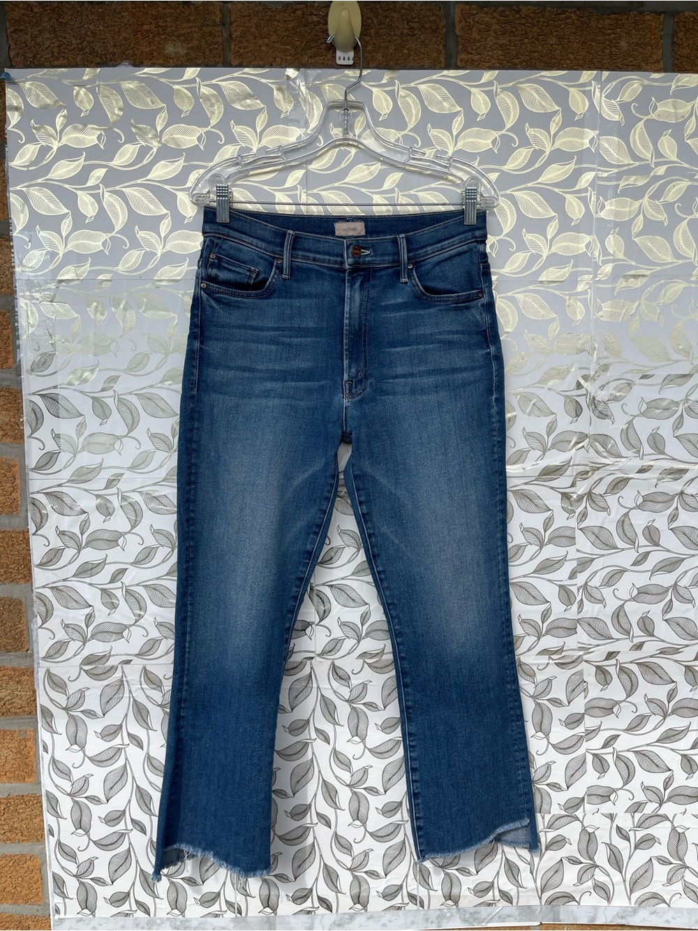 MOTHER Denim The Insider Crop Step Fray Jeans Size 30 Step Hem Casual Chic